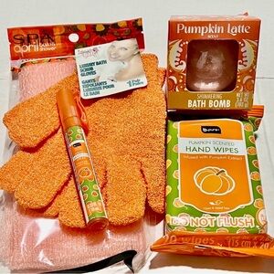 Pumpkin Scented Bath and Body Set